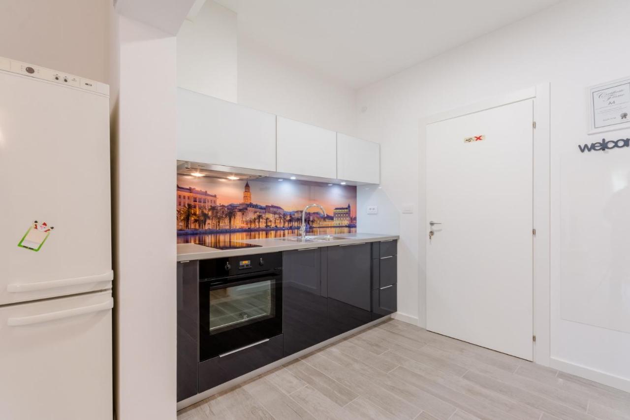 Apartments Niro Split Exteriör bild